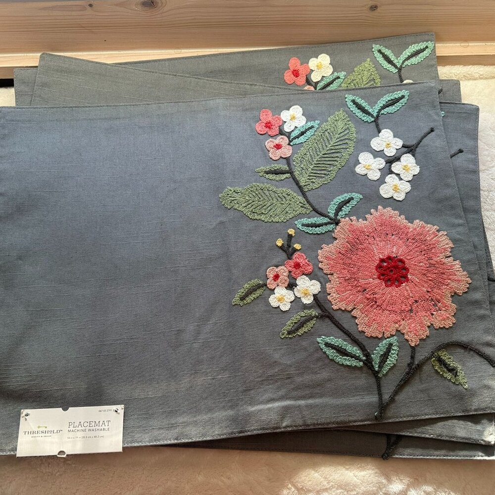 NWT! Threshold Placemats, Set of 6, Gray, Embroidered, measures 14"x19"